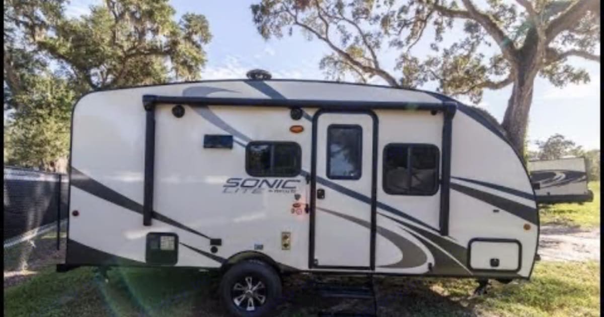 2017 Sonic Lite Travel trailer Rental in Madisonville, LA Outdoorsy