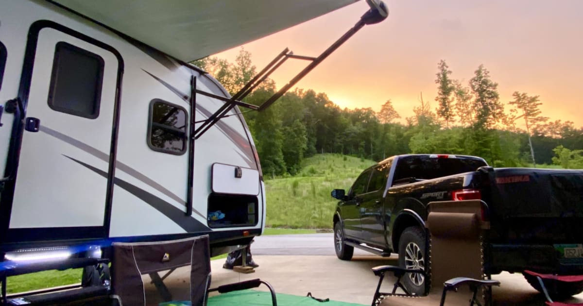 2018 Heartland RVs North Trail Travel trailer Rental in Waynesville, NC