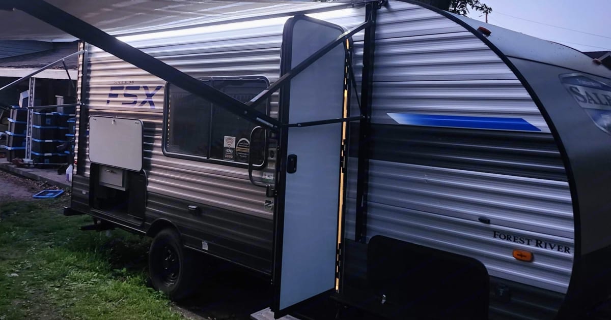 2021 Forest River Salem FSX Travel trailer Rental in Attica, IN Outdoorsy