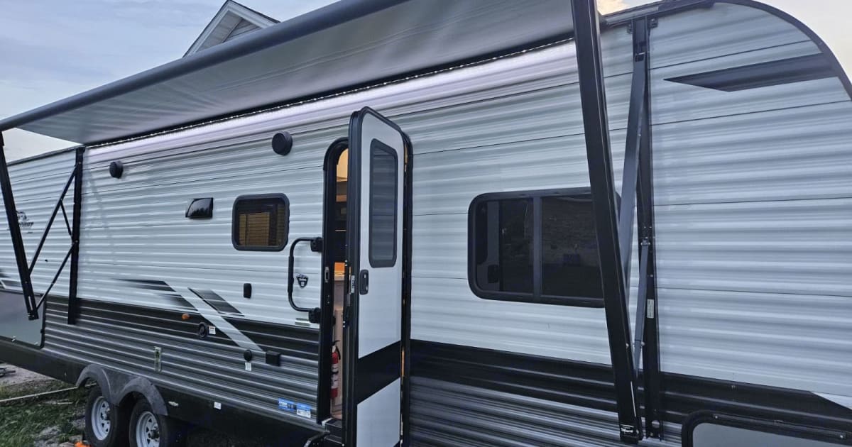 2022 Jayco Jay Flight Travel trailer Rental in Winchester, KY Outdoorsy