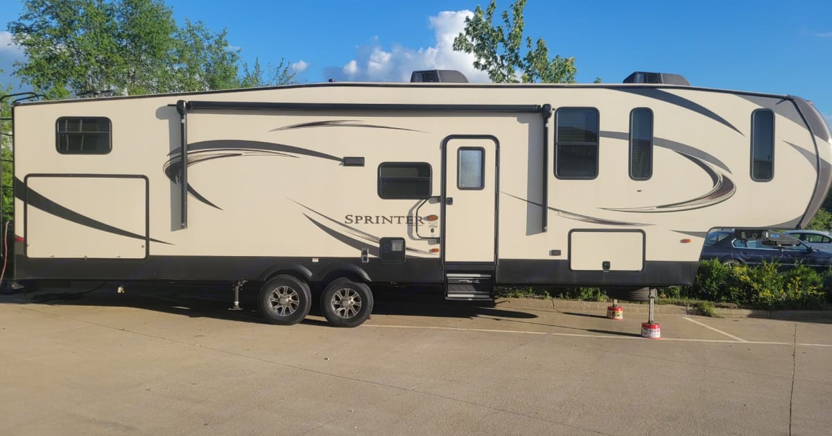 2018 Keystone Sprinter Fifthwheel Rental in Winchester, KY Outdoorsy