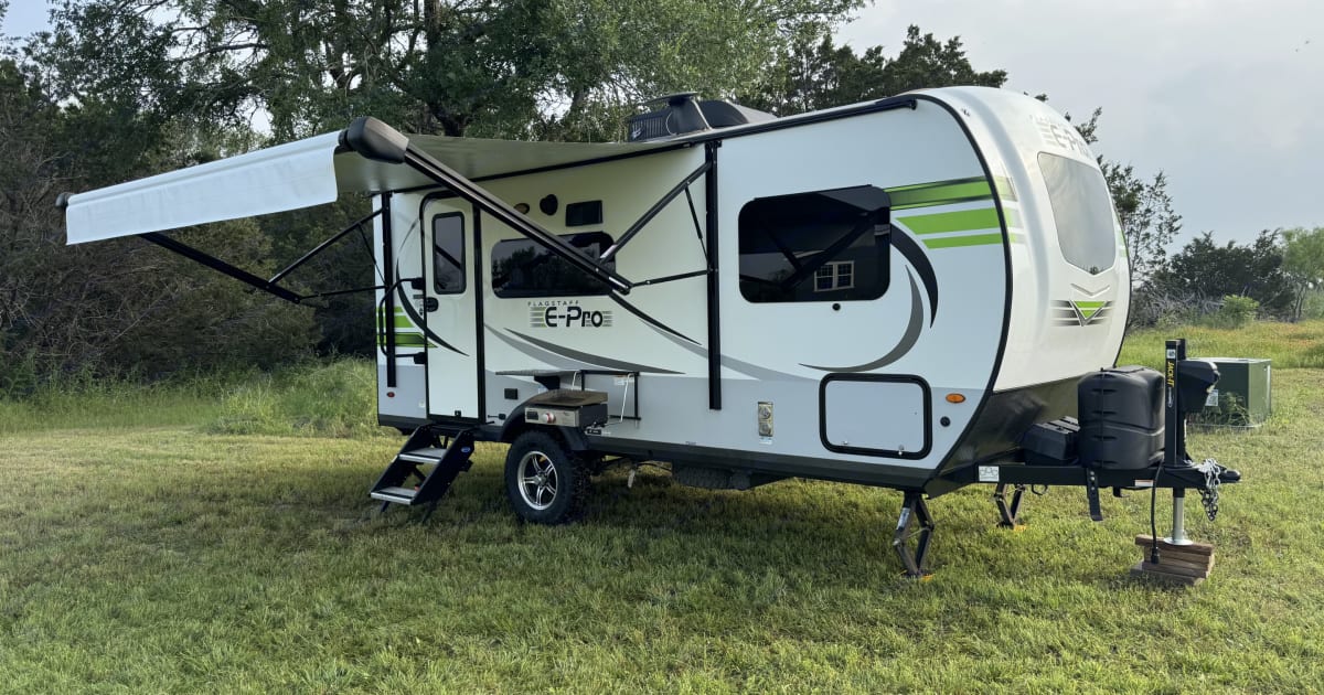 2020 Forest River Flagstaff EPro Travel trailer Rental in Hico, TX