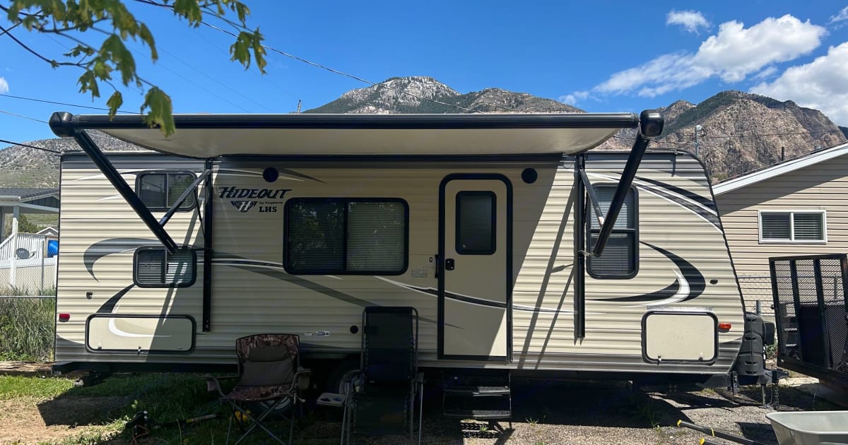 2016 Keystone Hideout LHS Travel trailer Rental in Ogden, UT Outdoorsy