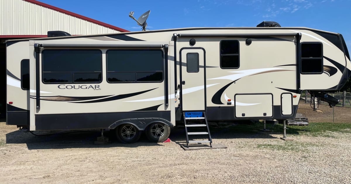 2019 Keystone RV Cougar Fifthwheel Rental in Overbrook, KS Outdoorsy