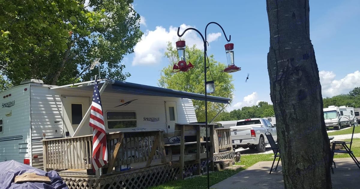 2004 Keystone RV Springdale Travel trailer Rental in Sedalia, MO