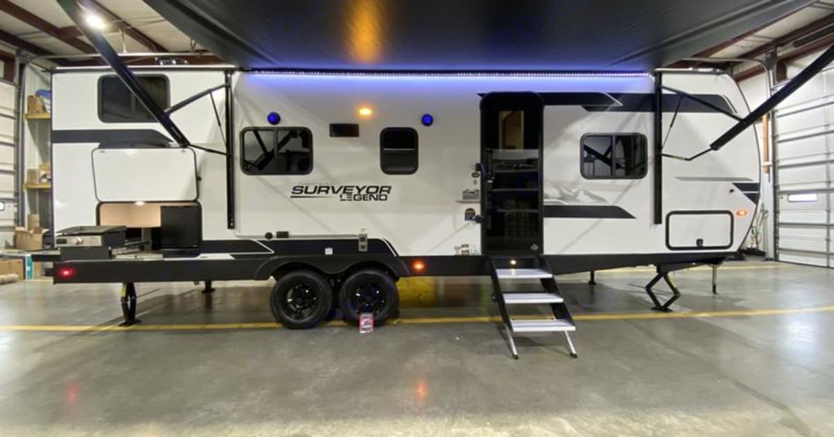 2024 Forest River Surveyor Legend Travel trailer Rental in Agua Dulce