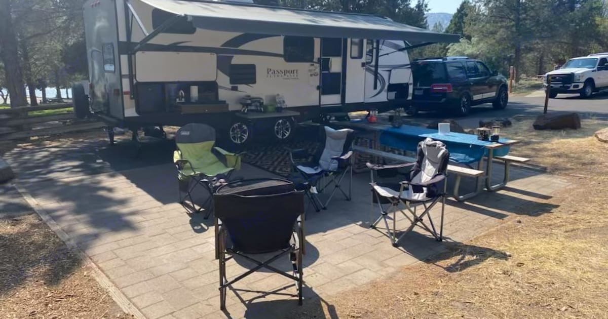 2016 Keystone RV Passport Grand Touring Travel trailer Rental in Wilsonville, OR Outdoorsy