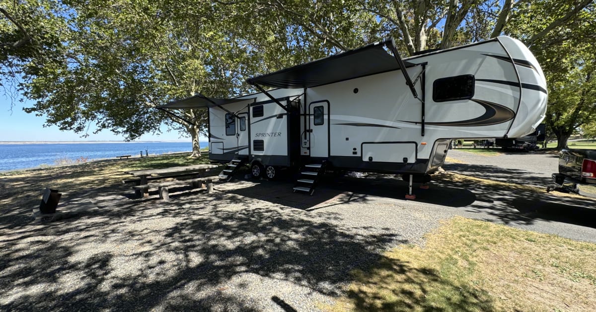 2021 Keystone RV Sprinter Limited Fifthwheel Rental in Pendleton, OR