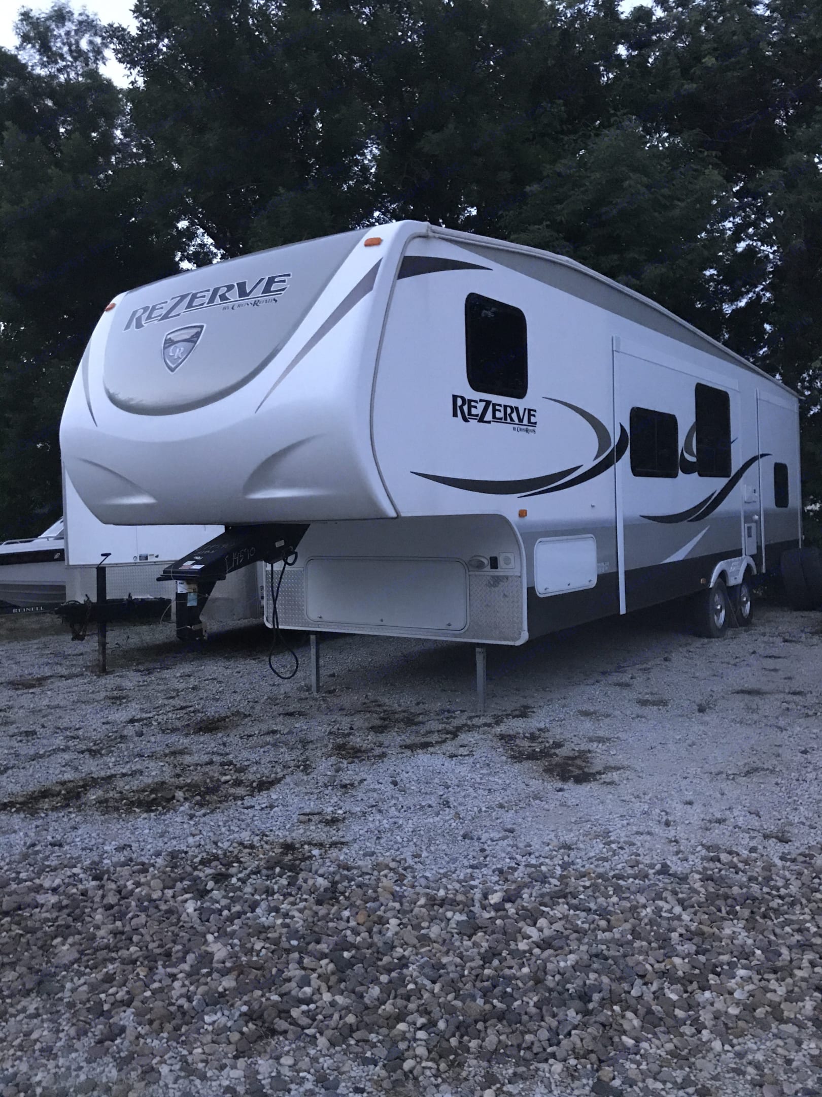 2015 Crossroads Reserve FifthWheel Rental in Omaha, NE Outdoorsy