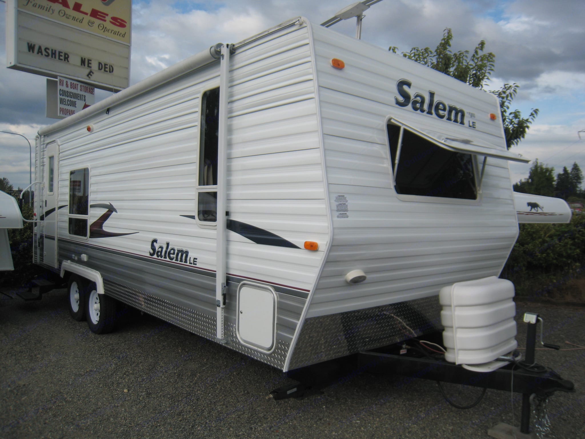 2007 Salem LE Travel Trailer Rental in Auburn, WA Outdoorsy