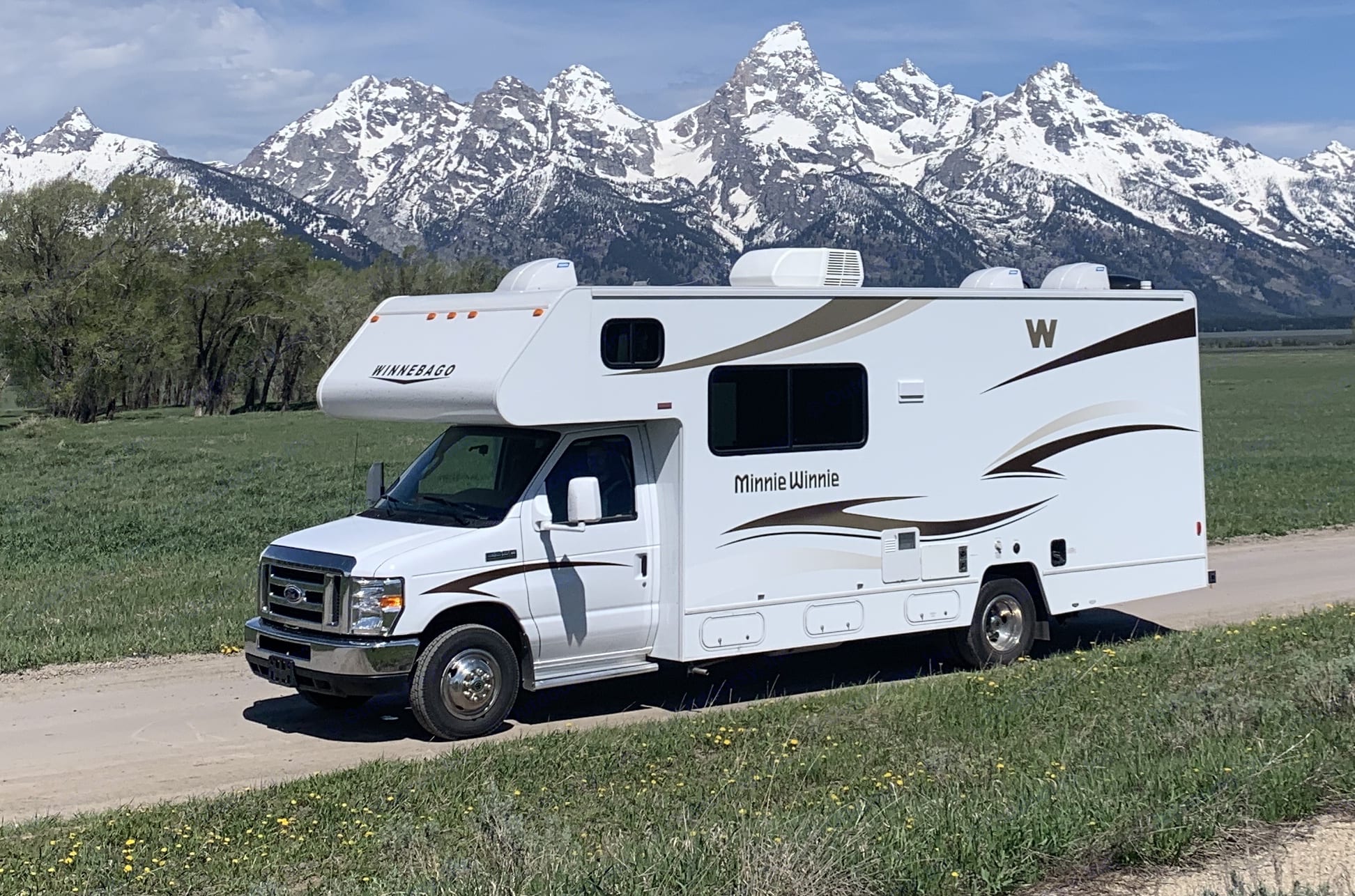 2015 Winnebago Minnie Winnie Class C Rental In West Bountiful Ut Outdoorsy