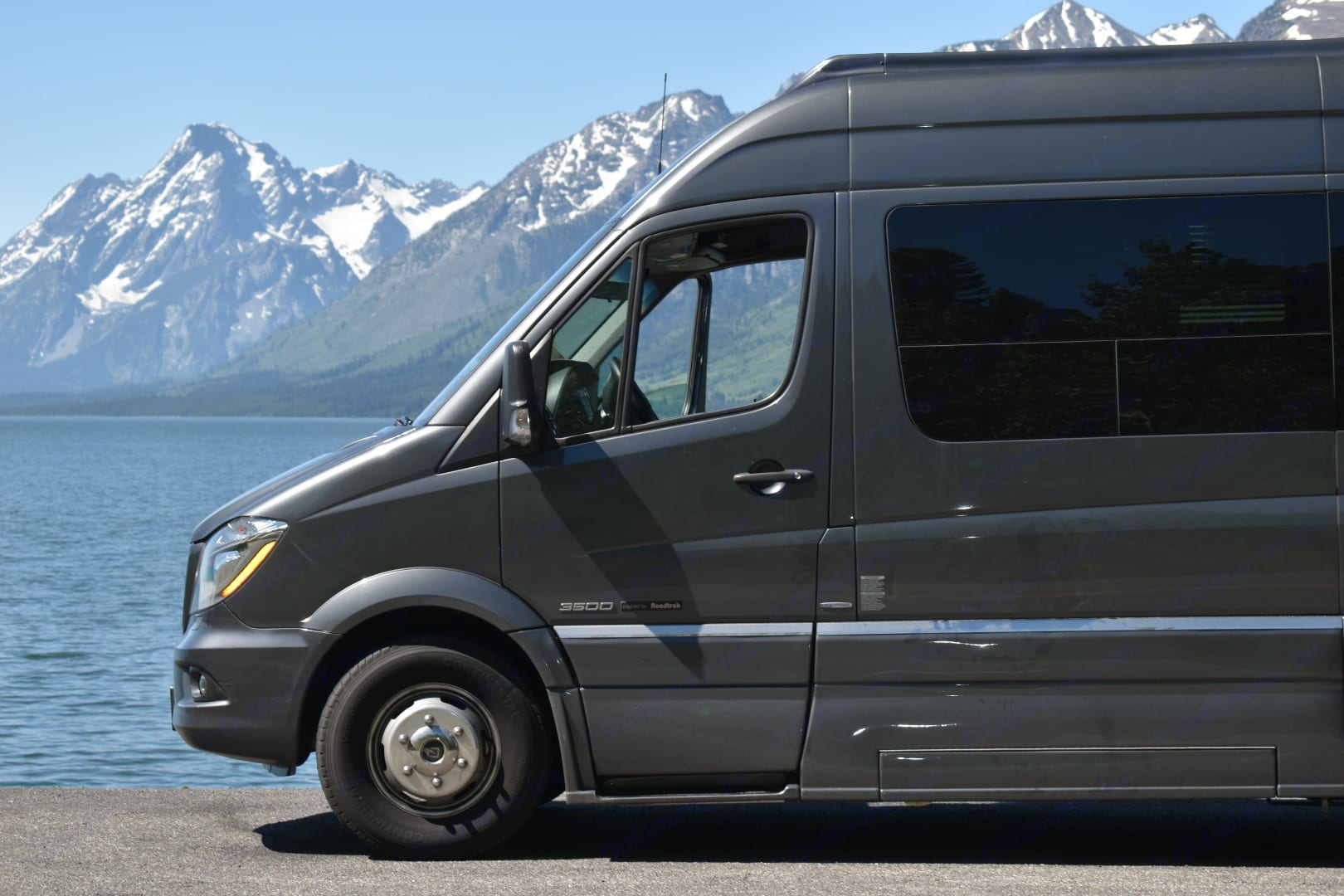 Photos 2016 MercedesBenz Sprinter Class B Rental in Boise, ID