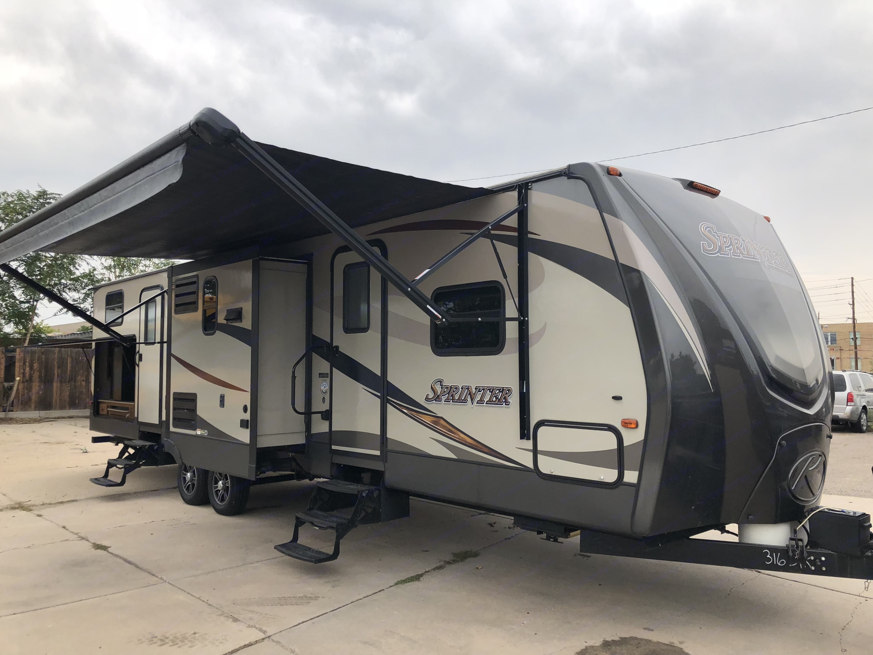 2015 Keystone Sprinter Travel Trailer Rental in Commerce City, CO Outdoorsy