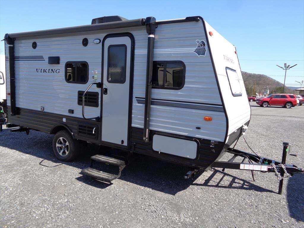 lightweight travel trailer rental