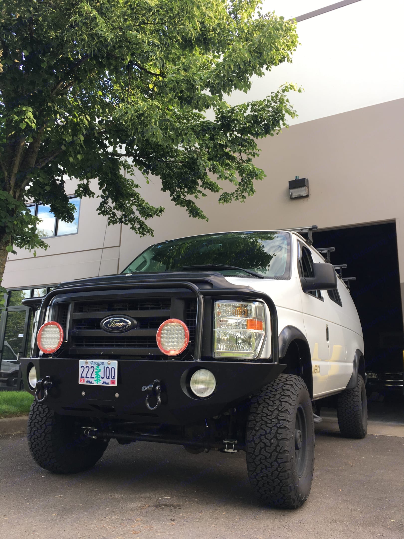 10 Ford Econoline 350 4x4 Camper Van Rental In Troutdale Or Outdoorsy 10 Ford Econoline 350 4x4 Camper Van Rental In Troutdale Or Outdoorsy