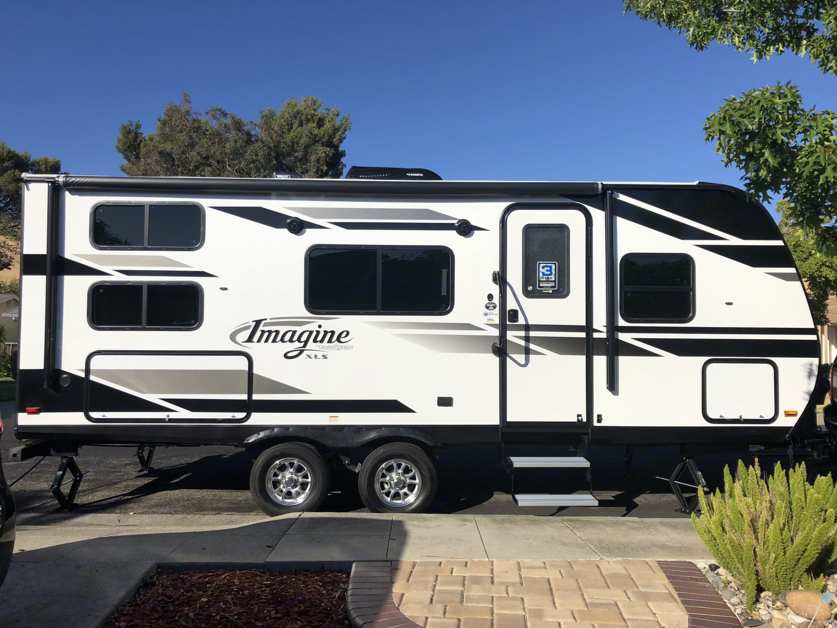 2019 Grand Design Imagine XLS Bunkhouse Travel Trailer Rental in
