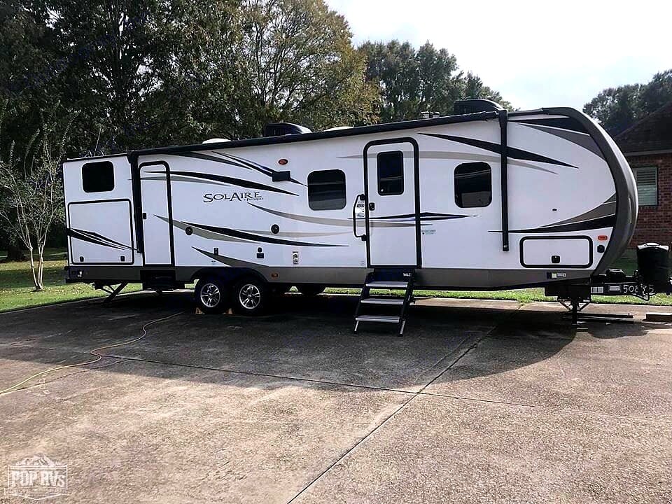 2019 Palomino Solaire Ultra Lite Trailer Rental in Denham Springs, LA