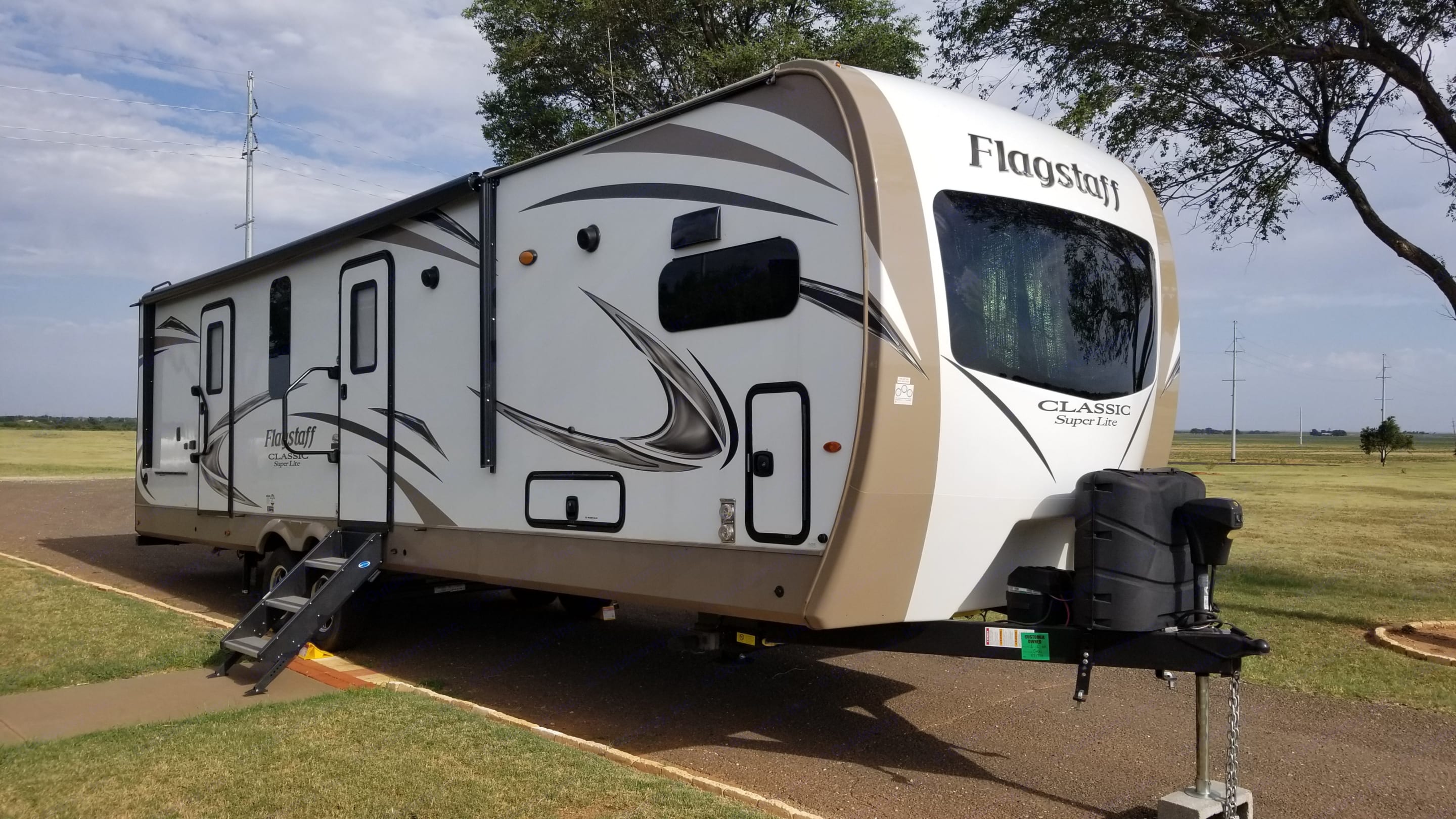2018 Forest River Flagstaff Classic Super Lite Trailer Rental in