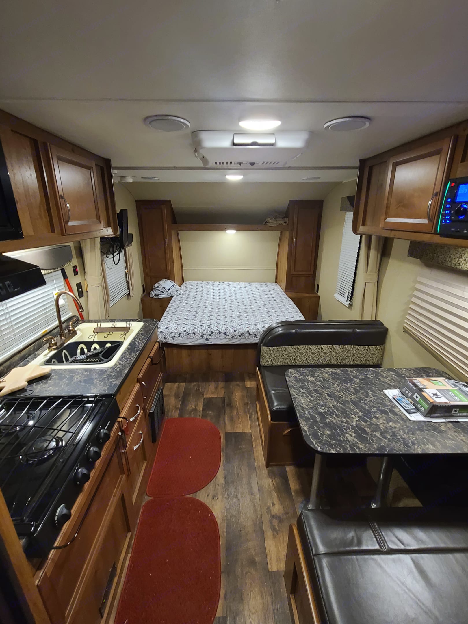 2016 Gulf Stream Amerilite Travel Trailer Rental in Laredo, TX Outdoorsy