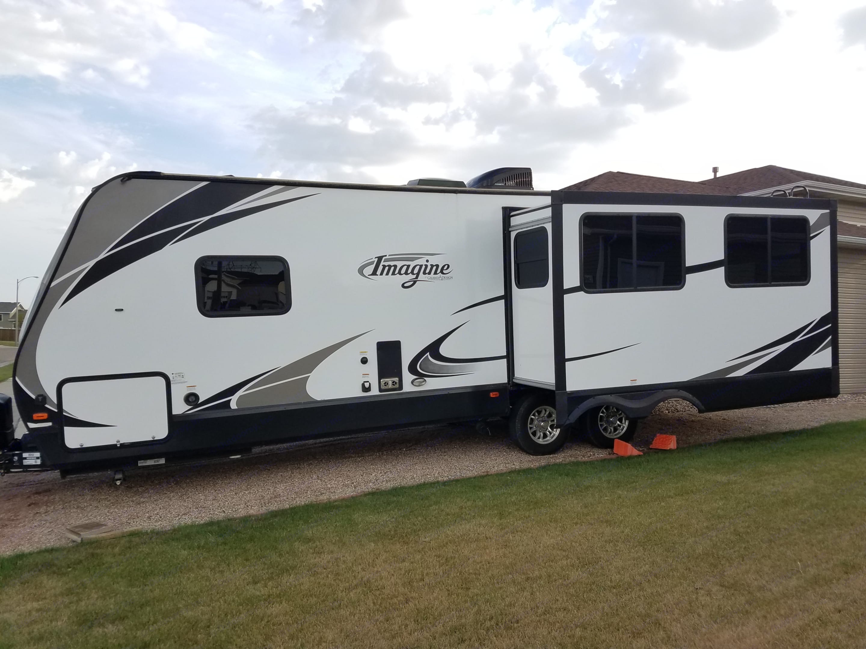 2018 Grand Design M2670 MK Trailer Rental in Bismarck, ND Outdoorsy