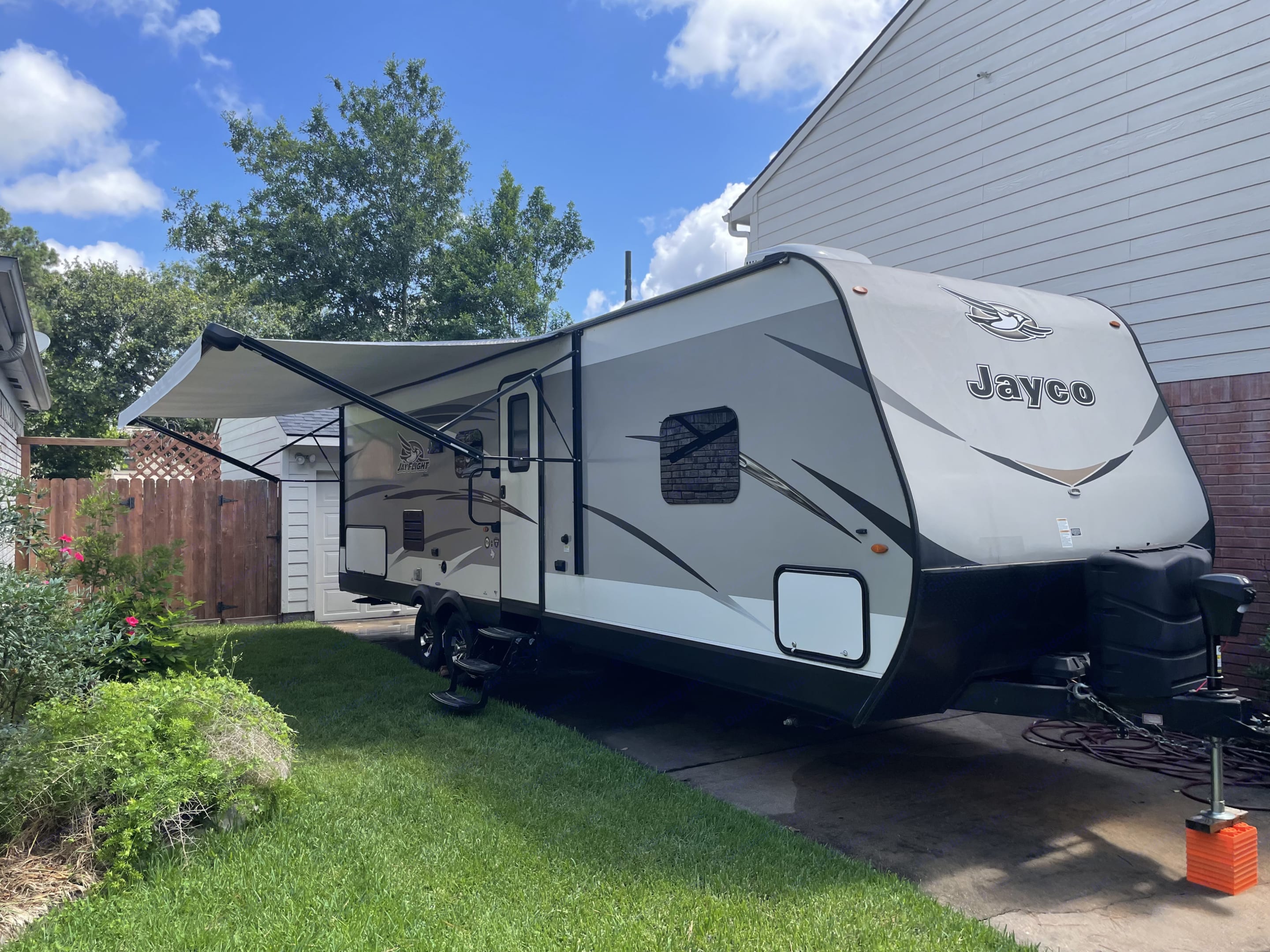2018 Jayco Jay Flight Trailer Rental in Houston, TX Outdoorsy
