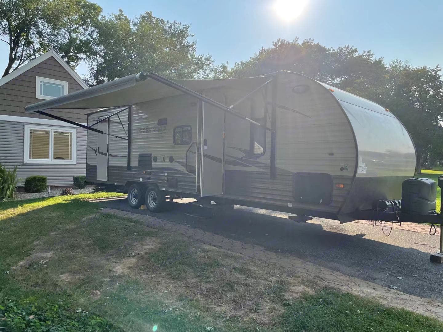 2016 Forest River Cherokee Grey Wolf Trailer Rental in huntingdon