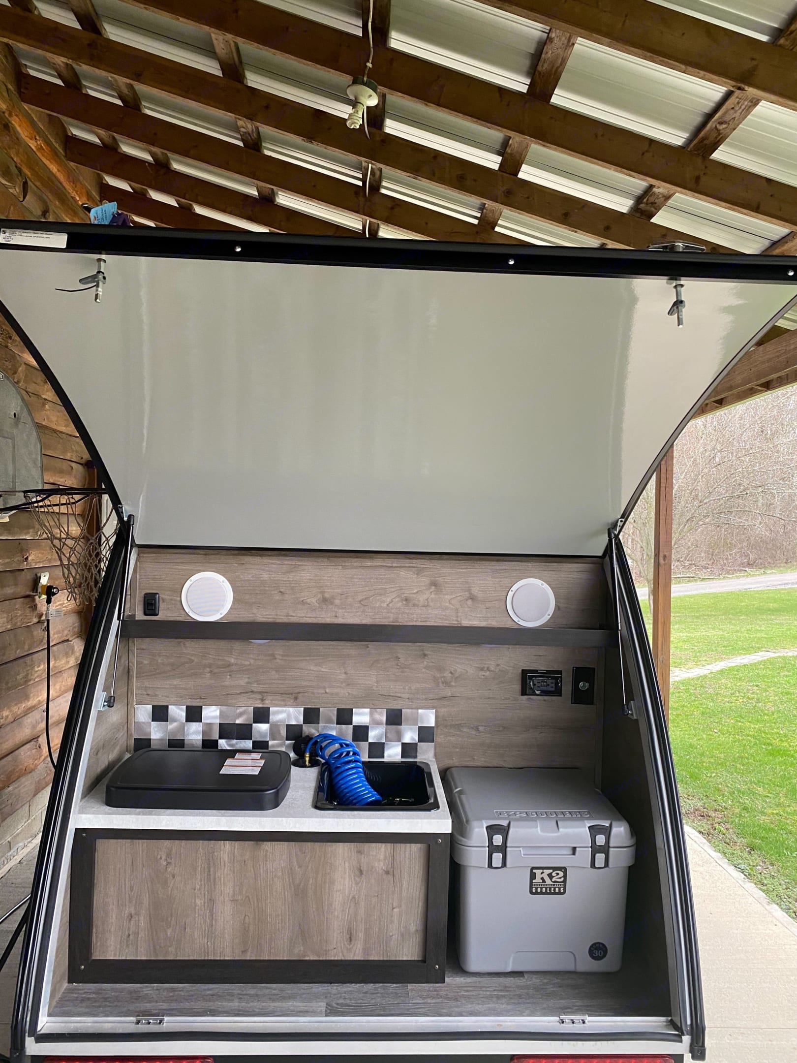 2022 Braxton Creek Bushwhacker 10HD Travel Trailer Rental in Strasburg