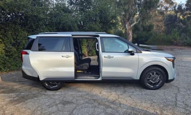 https://res.cloudinary.com/outdoorsy/image/upload/c_limit,w_2880,h_2160/t_odw,a_exif,q_auto,f_jpg,h_280,w_375,c_fit/v1768281519/p/rentals/494910/images/a1ranghgjvrrs0g8qbgc.jpg