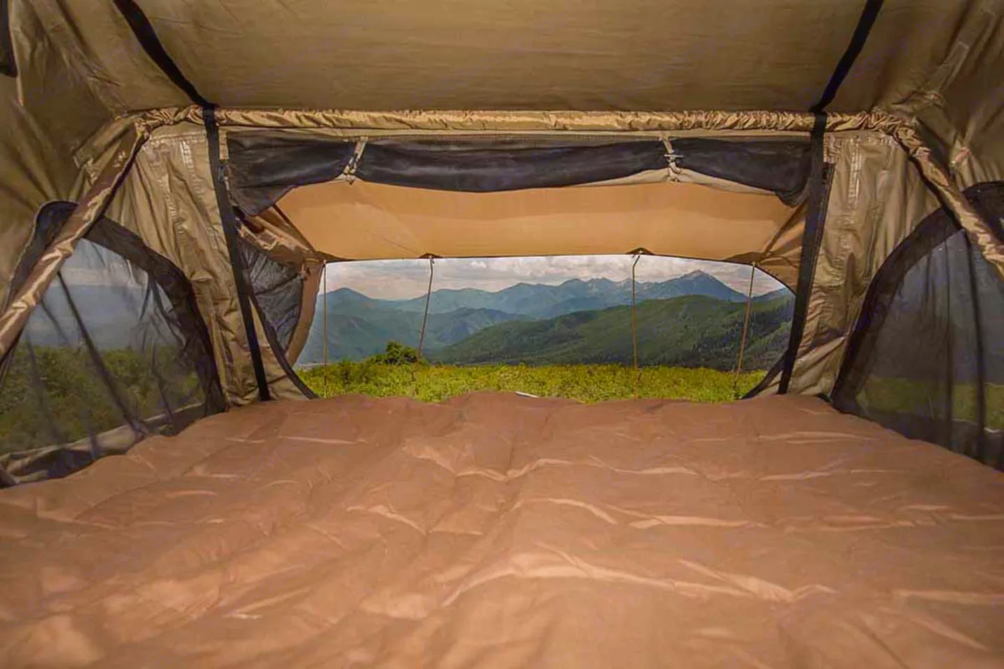 2021 23Zero Breezeway Truck Camper Rental in Richland, MI | Outdoorsy