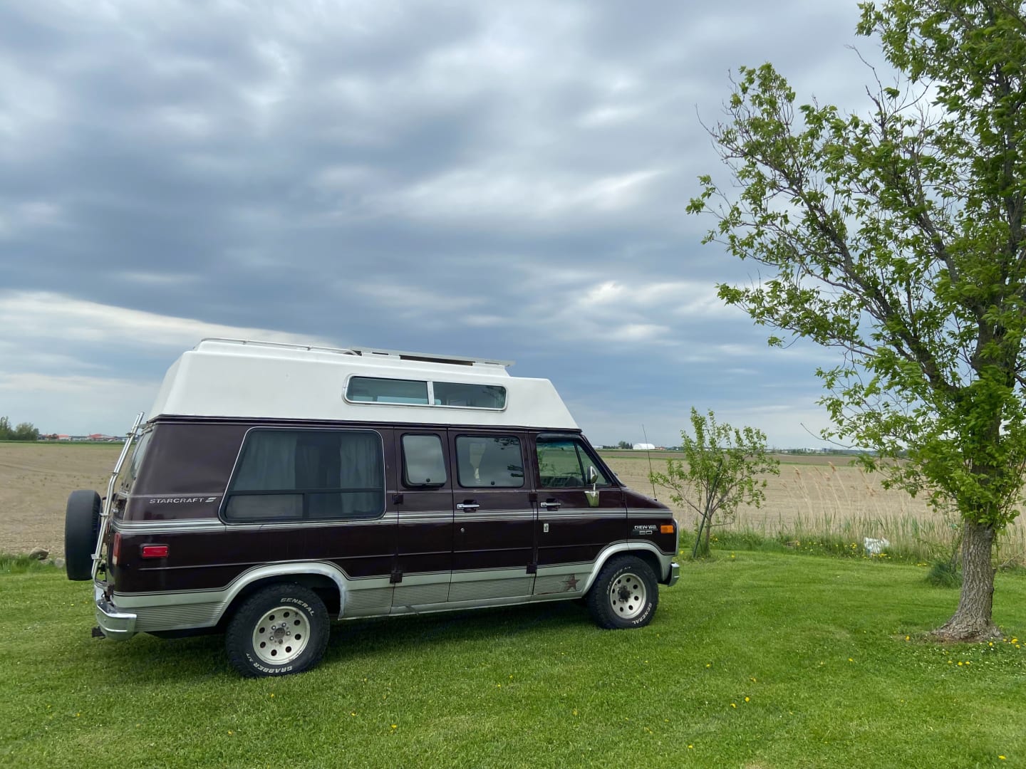 Automobiles Chevy Van A Vendre Quebec 1988 Chevrolet G-20 Cars
