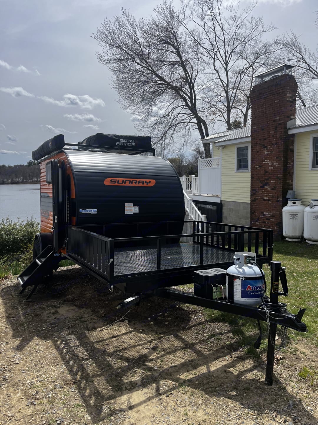 camper Right ¥12,000 b2ol2mdq3b2zopxayqqo.jpg