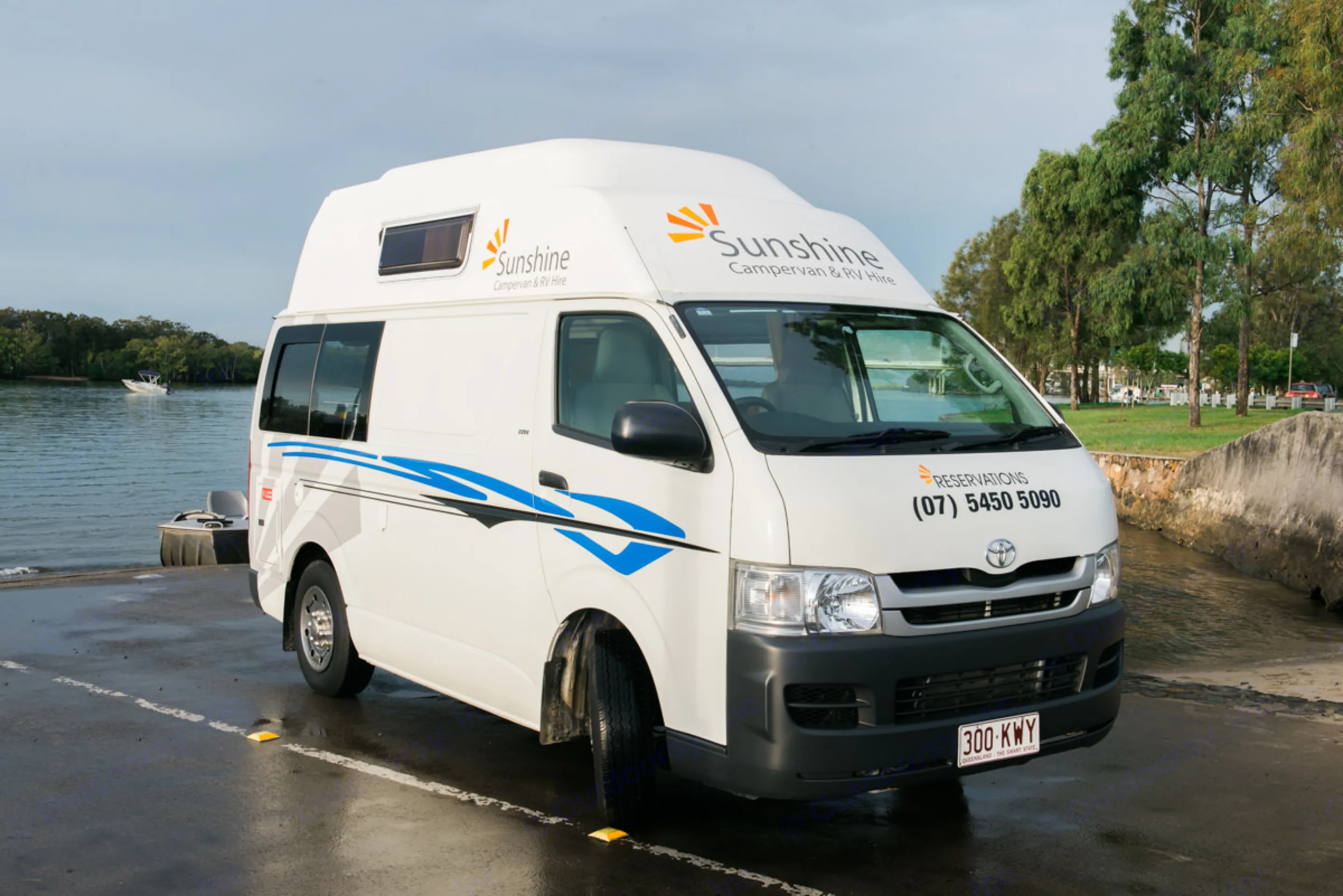2006 Toyota Hiace Hi-top Camper van Rental in Marcoola, QLD - Main Image
