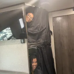 Recensisci la foto 1