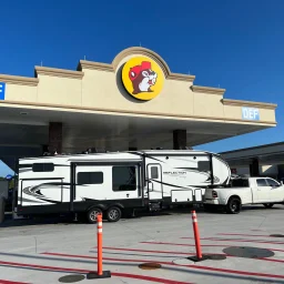 Recensisci la foto 1