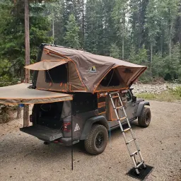 Recensisci la foto 1