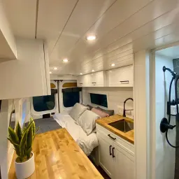 Recensisci la foto 2