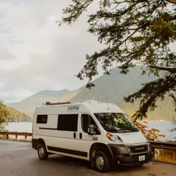 Recensisci la foto 10