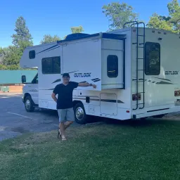 Recensisci la foto 1