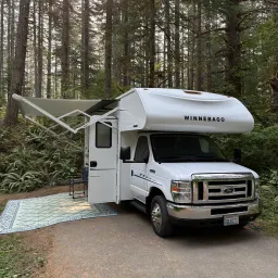 Recensisci la foto 1