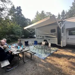 Recensisci la foto 2