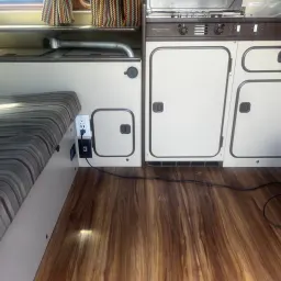 Recensisci la foto 1