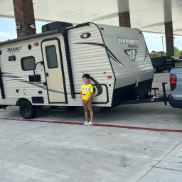 Recensisci la foto 1