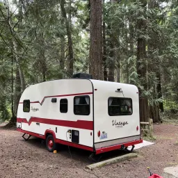 Recensisci la foto 1