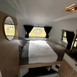 Recensisci la foto 1