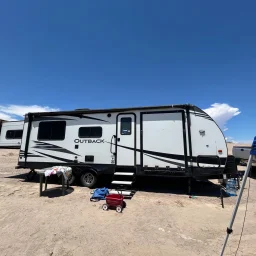 Recensisci la foto 1