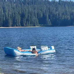 Recensisci la foto 8