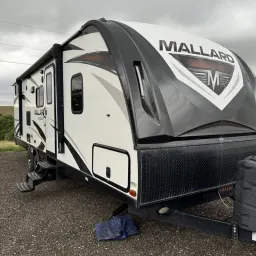 Recensisci la foto 1