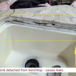 Recensisci la foto 1