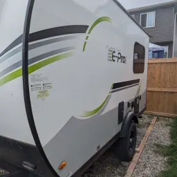 Recensisci la foto 2