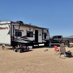 Recensisci la foto 1